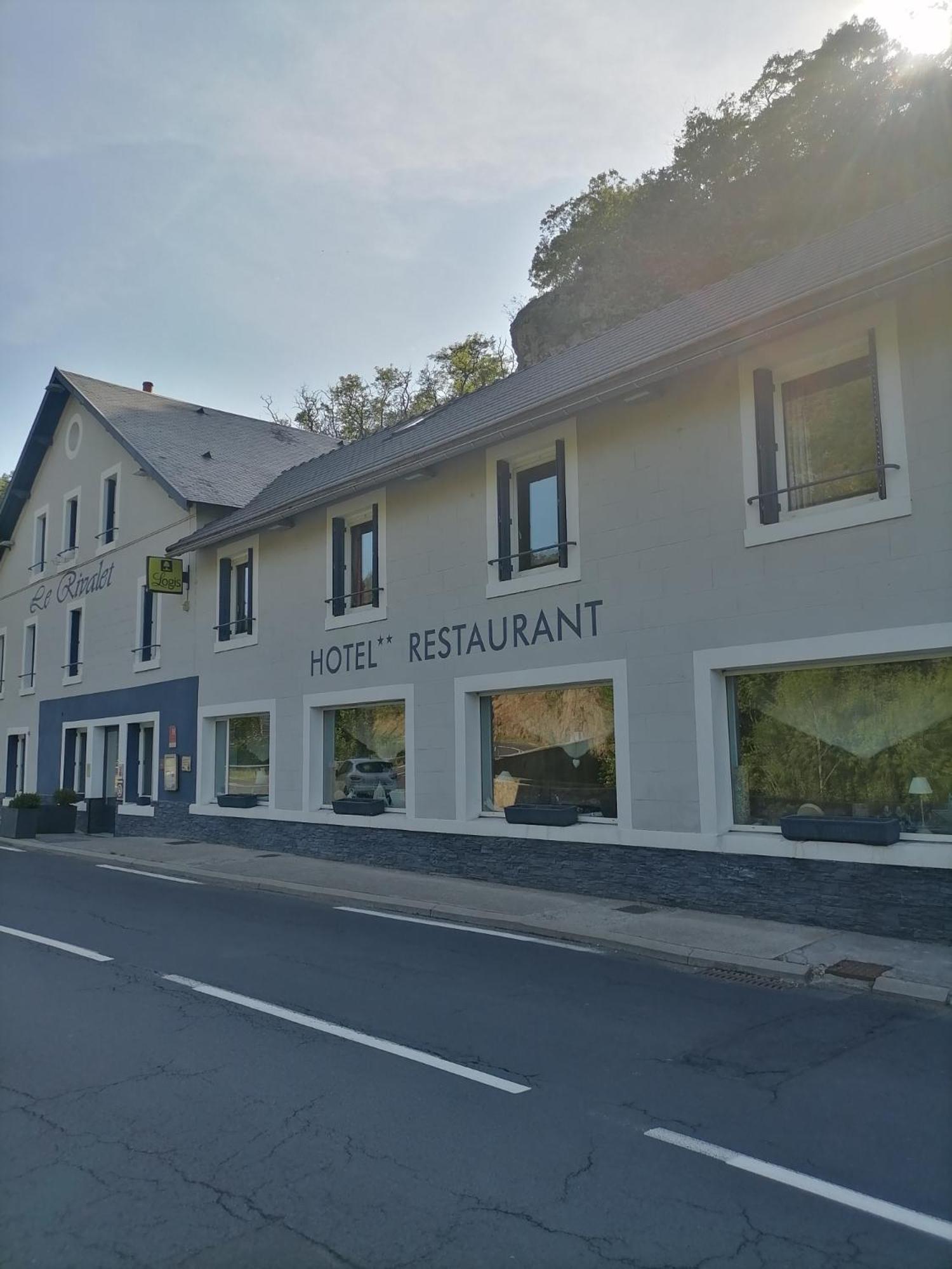 Hotel Le Rivalet Montaigut-le-Blanc  Exterior foto